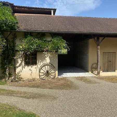 Bed & Breakfast Maison Lacourrege Urgosse