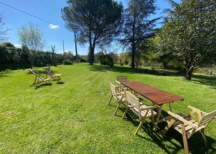 Bed & Breakfast Maison Lacourrege *