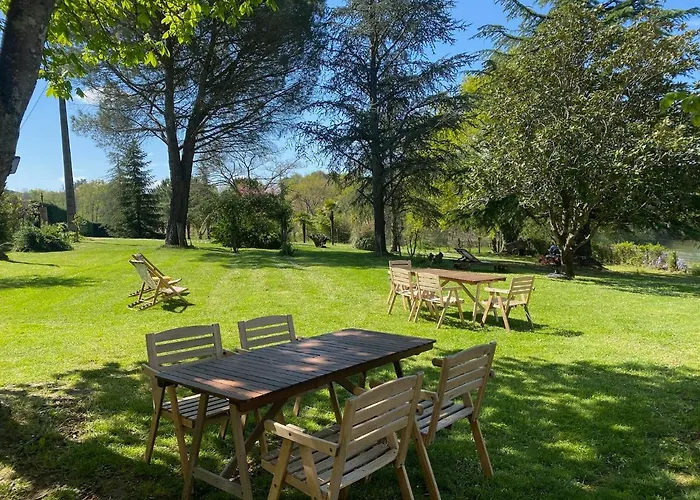 Maison Lacourrege Bed & Breakfast