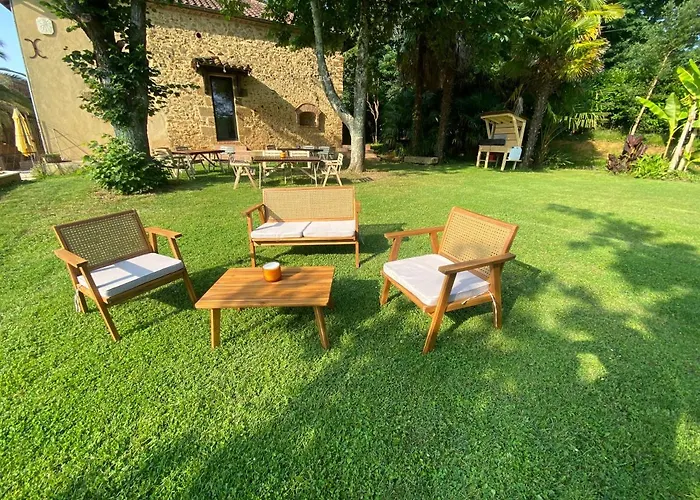 Bed & Breakfast Maison Lacourrege *